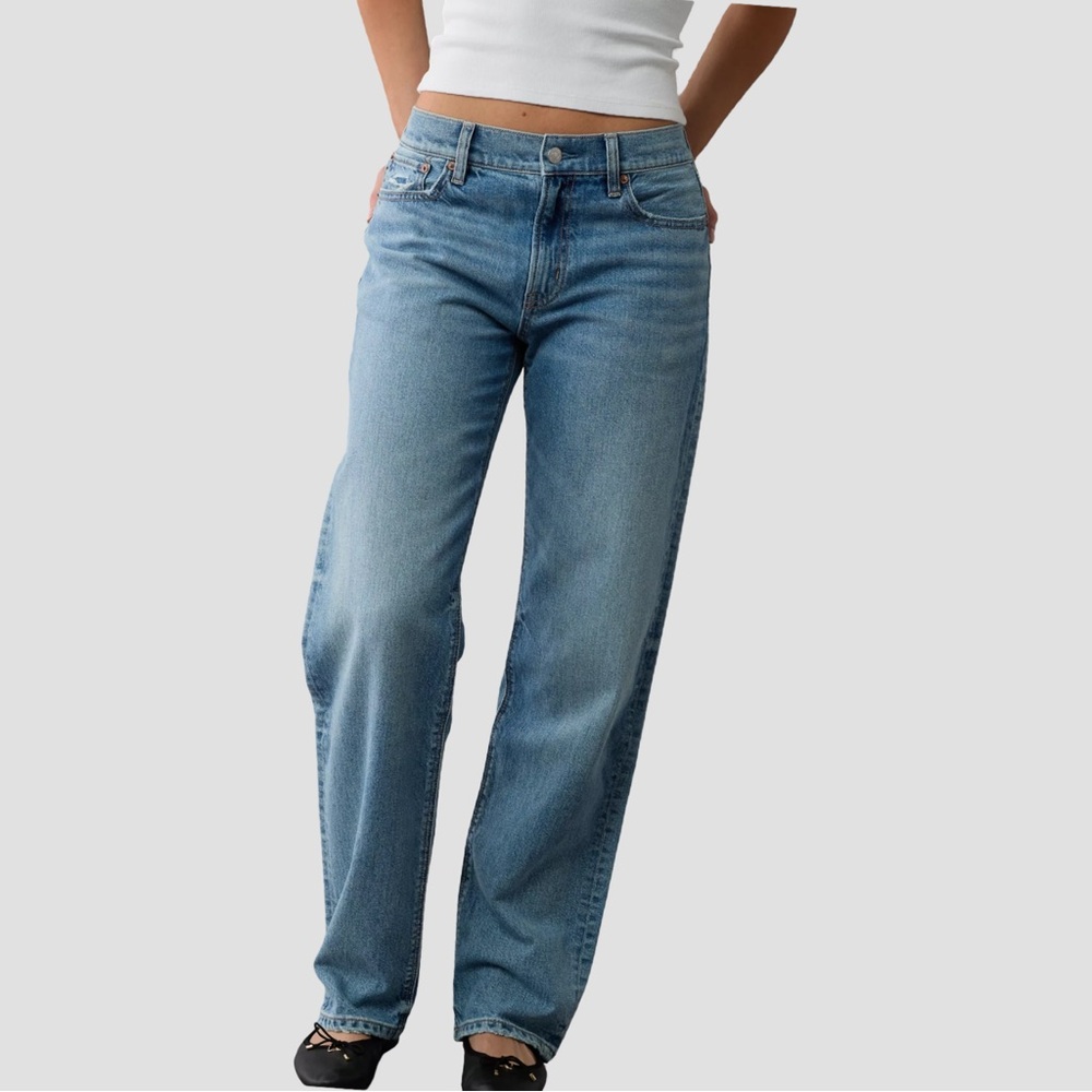 Spring Refresh 🌸 AE Strigid Low-Rise Ex-Boyfriend Jean